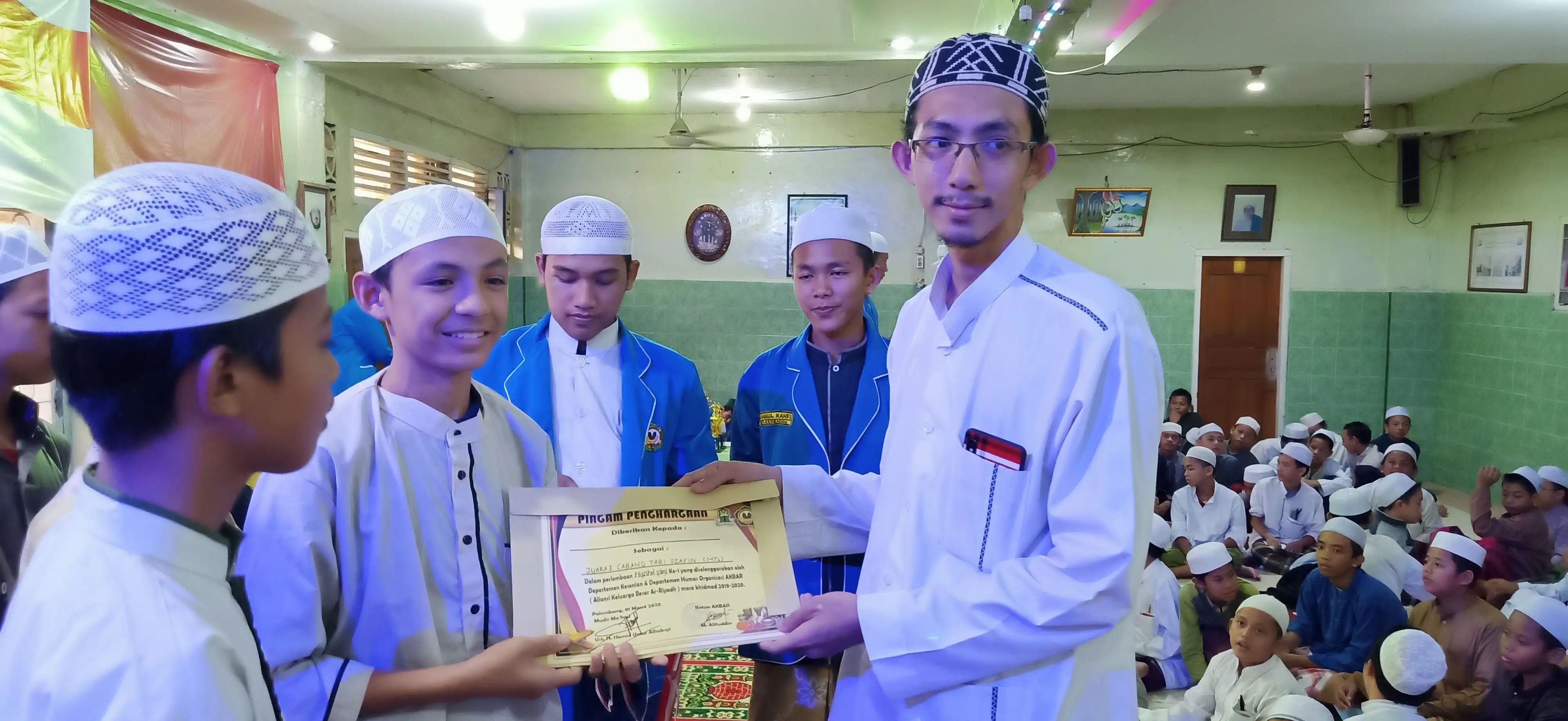 Pembagian Hadiah 56